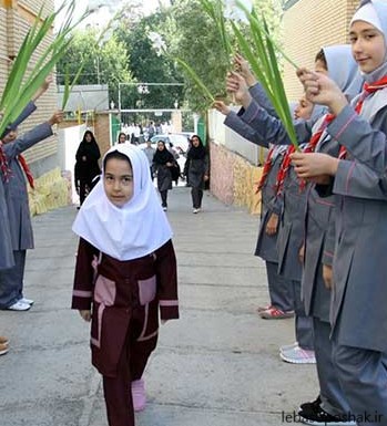 مدل مانتو مدرسه دخترانه راهنمایی شیک